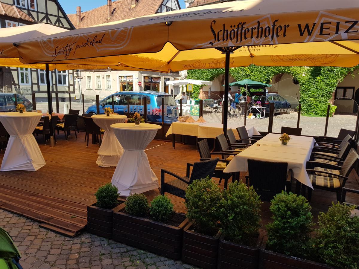 Hotel-Cafe Am Rathaus Гарделеген Экстерьер фото